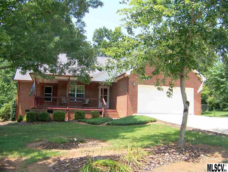 5509 Twelve Oak Ln, Conover, NC 28613