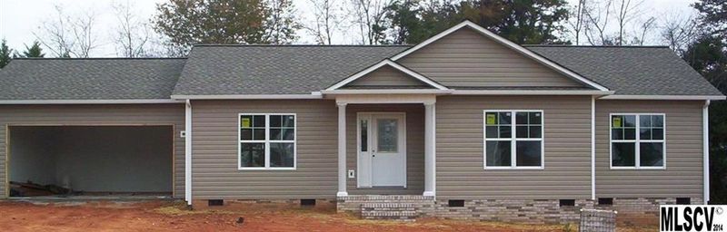 1013 Atherstone St, Conover, NC 28613