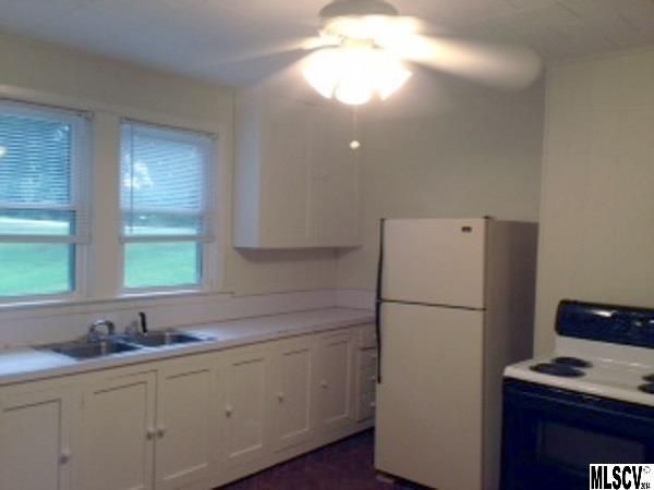 480 29th Ave Dr NW, Hickory, NC 28601