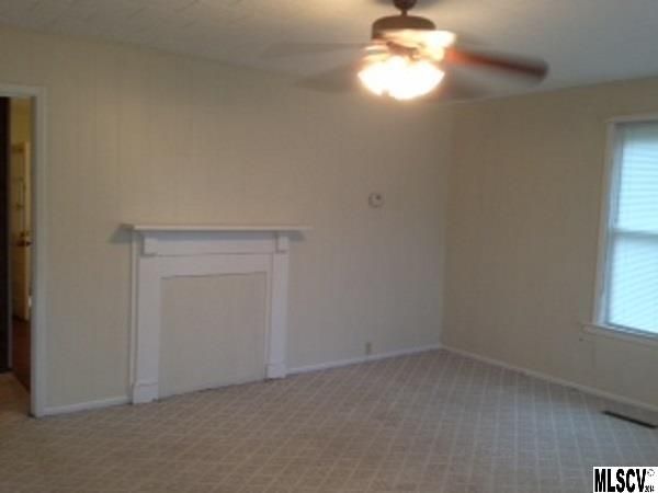 480 29th Ave Dr NW, Hickory, NC 28601