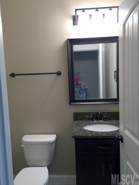 3788 10th St NE, Hickory, NC 28601