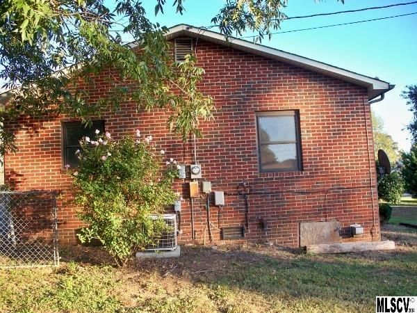 1324 Houston Mill Rd, Conover, NC 28613