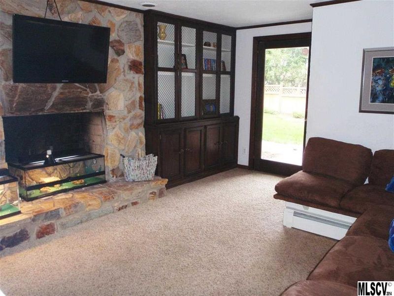 2035 11th Street Ct NW, Hickory, NC 28601