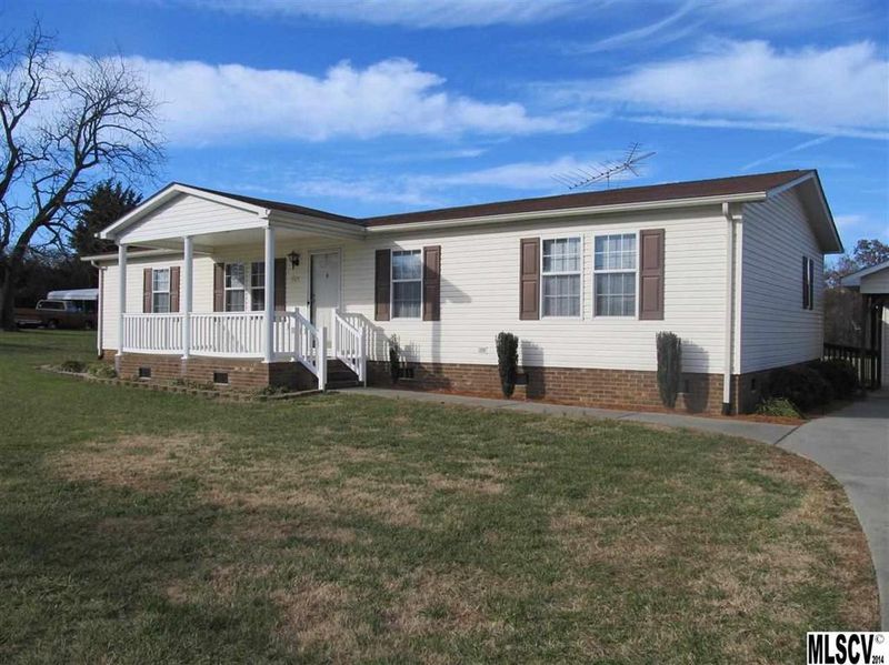 1725 33rd Ave NE, Hickory, NC 28601