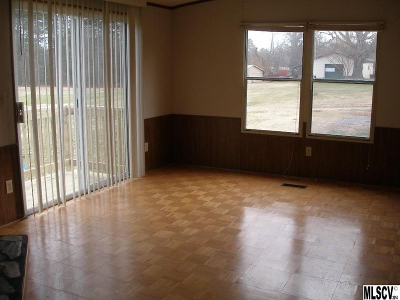 1434 Balls Creek Rd, Claremont, NC 28610