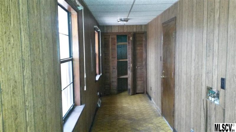 6514 Commscope Rd, Catawba, NC 28609