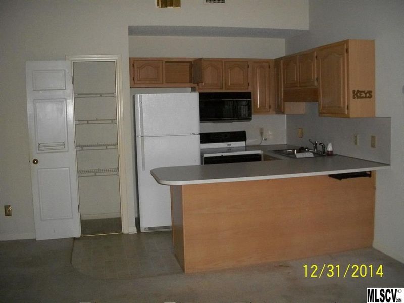 603 29th Ave Dr NE #121, Hickory, NC 28601
