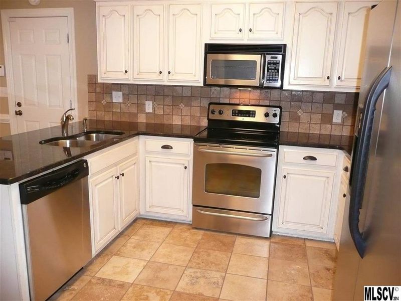 321 10th Ave NE #A5, Conover, NC 28613