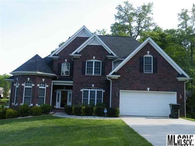 836 17th Avenue Dr SE, Hickory, NC 28602