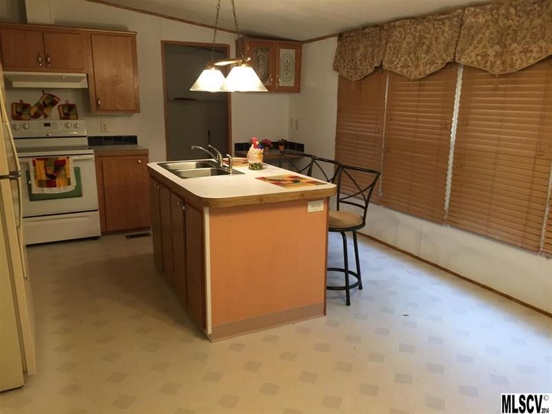6172 Naked Creek Rd, Conover, NC 28613