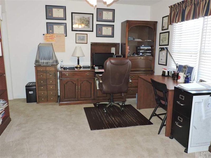 4097 Brickfield St, Hickory, NC 28602