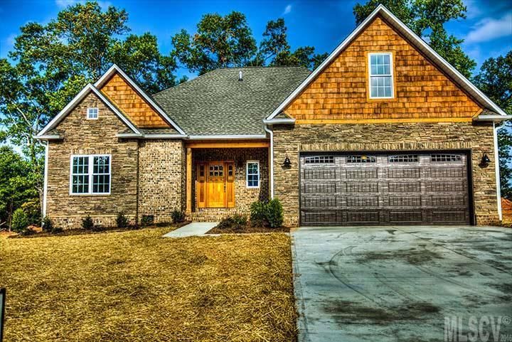 820 38th Ave NE, Hickory, NC 28601