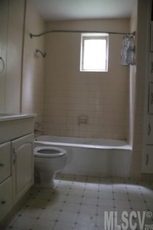 33 19th St NW, Hickory, NC 28601