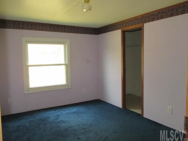 715 Spring Creek Dr, Iron Station, NC 28080
