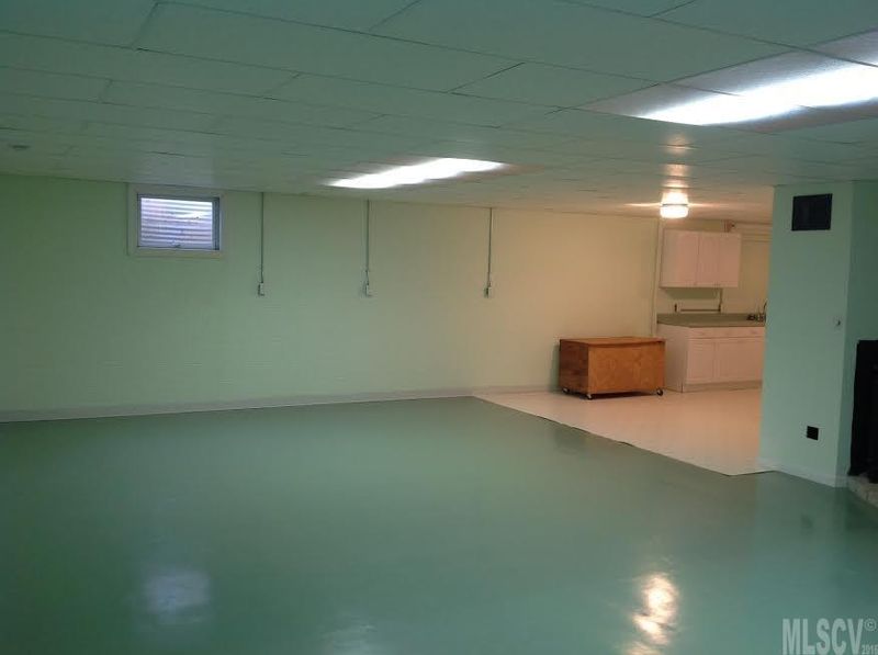 7019 River Bend Rd, Claremont, NC 28610