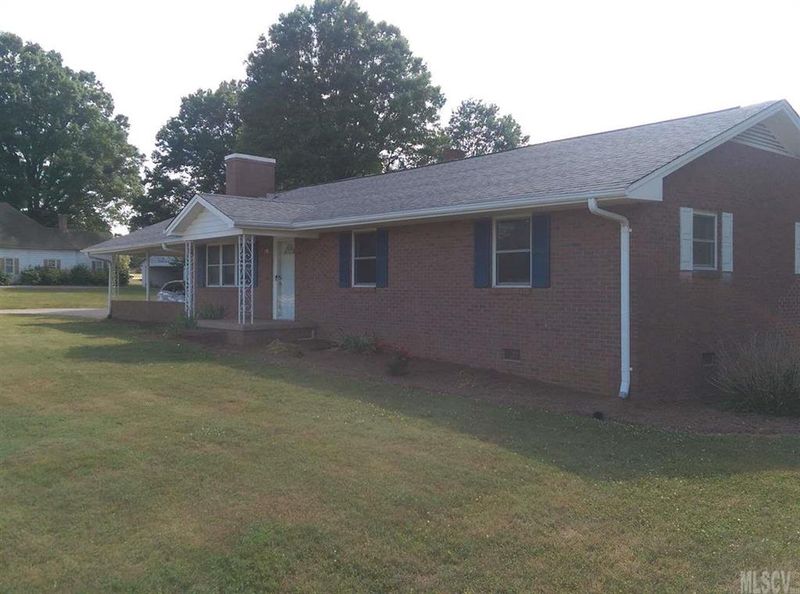 4011 Springs Rd, Conover, NC 28613