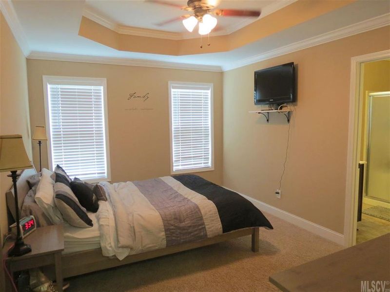 5537 Carpenter Ct, Catawba, NC 28609