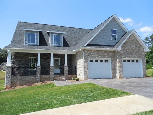 1021 12th Ave Dr NW, Hickory, NC 28601