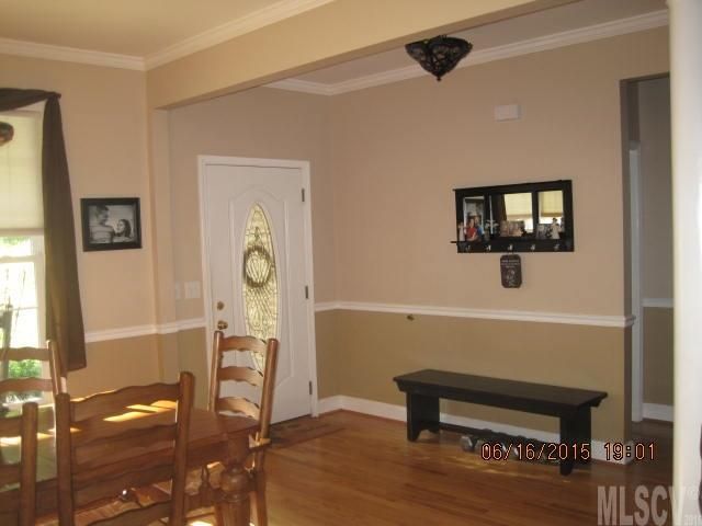 1581 Heron Ct, Newton, NC 28658