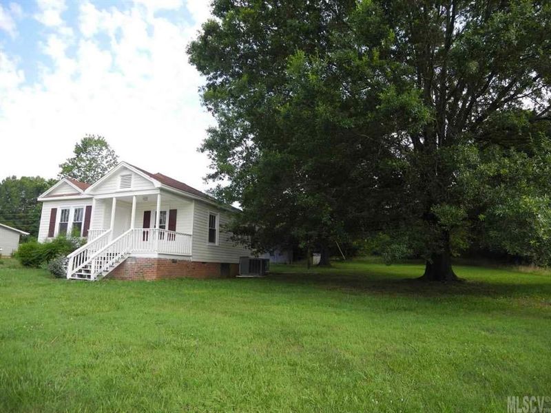 1118 Tot Dellinger Rd, Cherryville, NC 28021