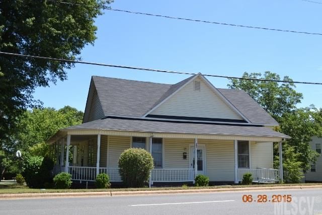 503 1st St E, Conover, NC 28613
