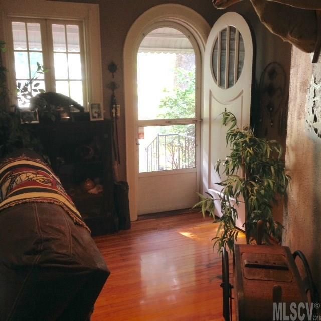 514 S Main Ave, Newton, NC 28658