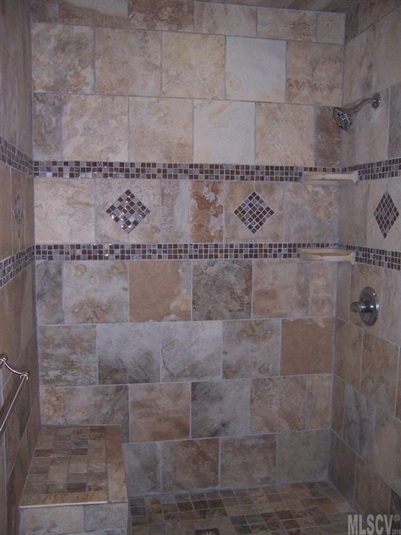 1650 Nottingham Dr, Newton, NC 28658