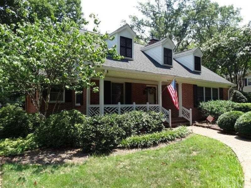 170 17th Ave NW, Hickory, NC 28601