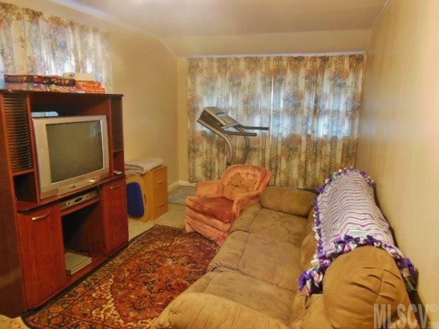 46 31st Ave NW, Hickory, NC 28601