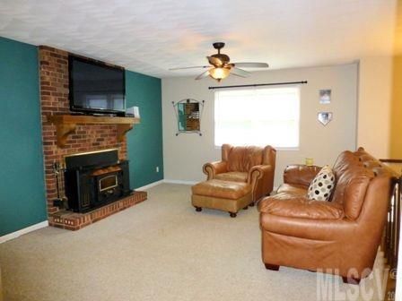 5051 36th St Dr NE, Hickory, NC 28601