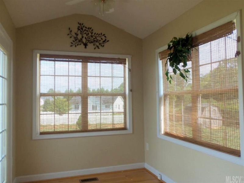 149 Westover Dr, Lincolnton, NC 28092