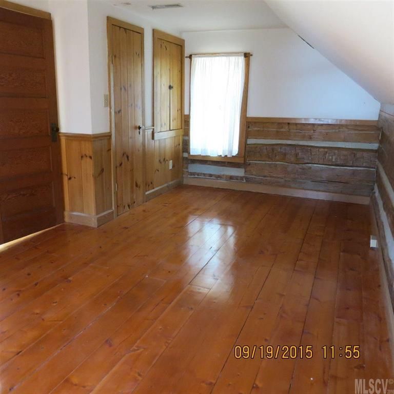 1155 Hefner Dr, Conover, NC 28613