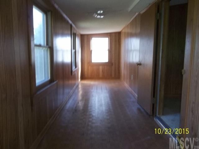331 S Ervin Ave, Newton, NC 28658