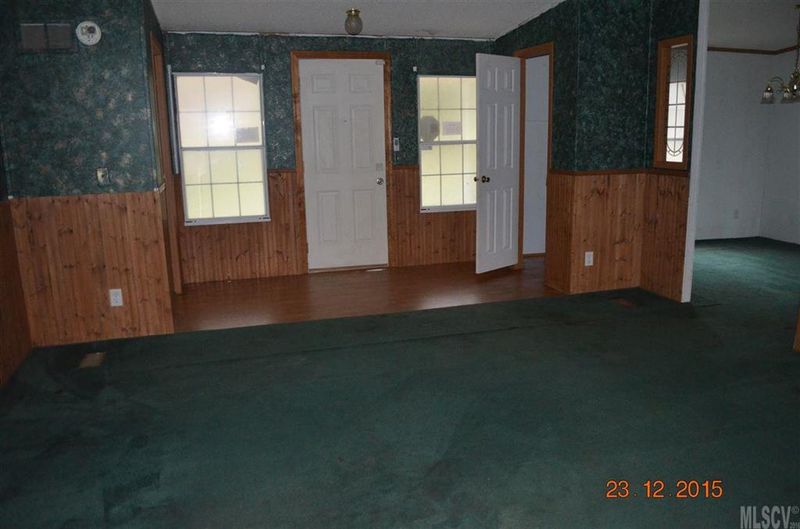 4610 Walter Rd, Claremont, NC 28610