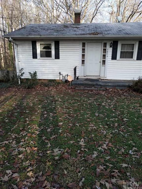 701 31st St SW, Hickory, NC 28602