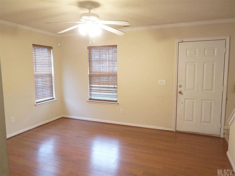 607 Trillium Ct, Conover, NC 28613