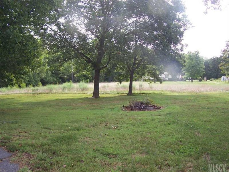 4706 County Home Rd, Conover, NC 28613