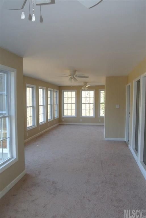 2401 11th St NE, Hickory, NC 28601