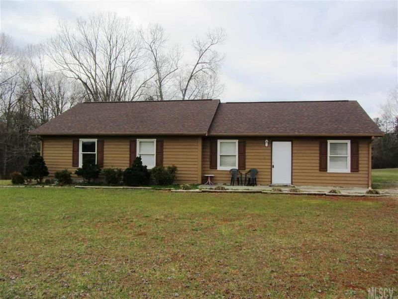 6115 Naked Creek Rd, Conover, NC 28613