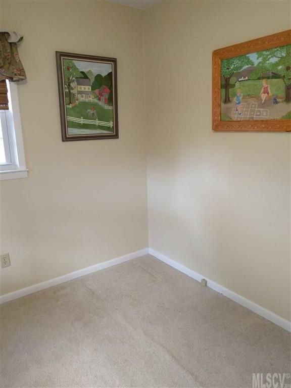 1466 Miller St, Conover, NC 28613
