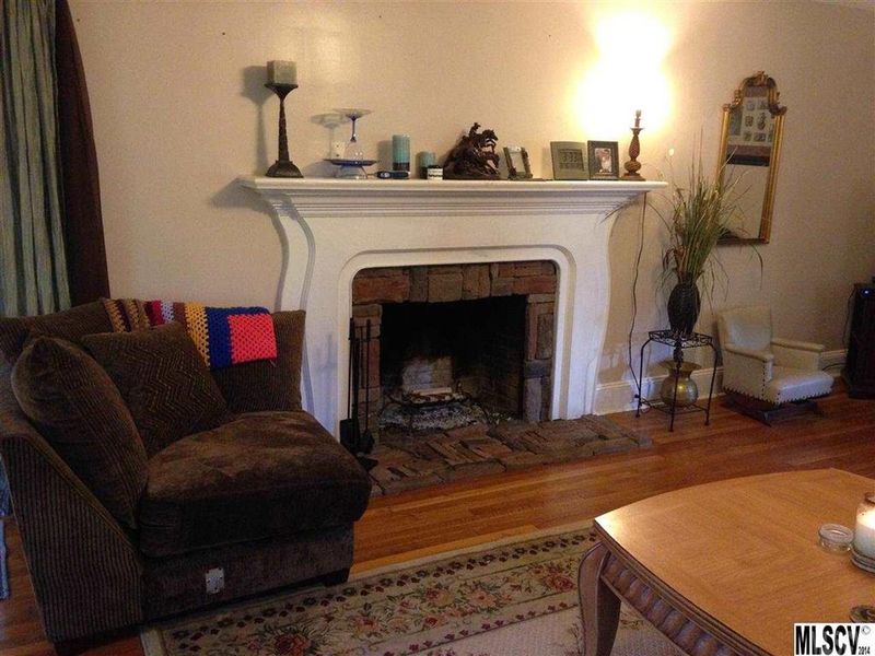 808 Northwest Blvd, Newton, NC 28658