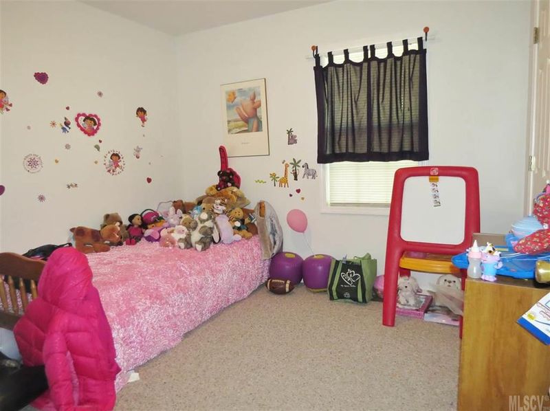 1209 Coventry Pl, Conover, NC 28613