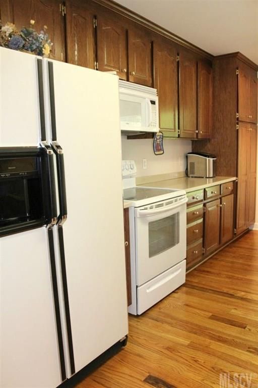 631 Spencer Rd, Conover, NC 28613