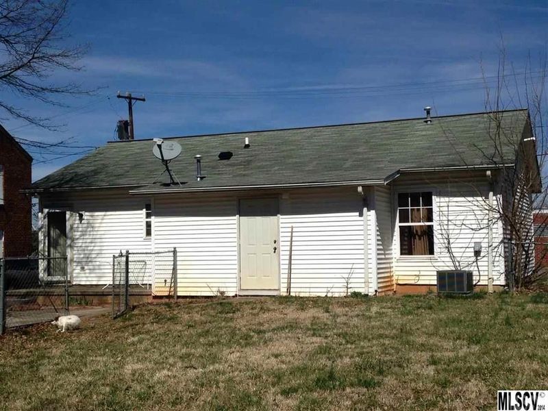 516 F Ave SE, Hickory, NC 28602
