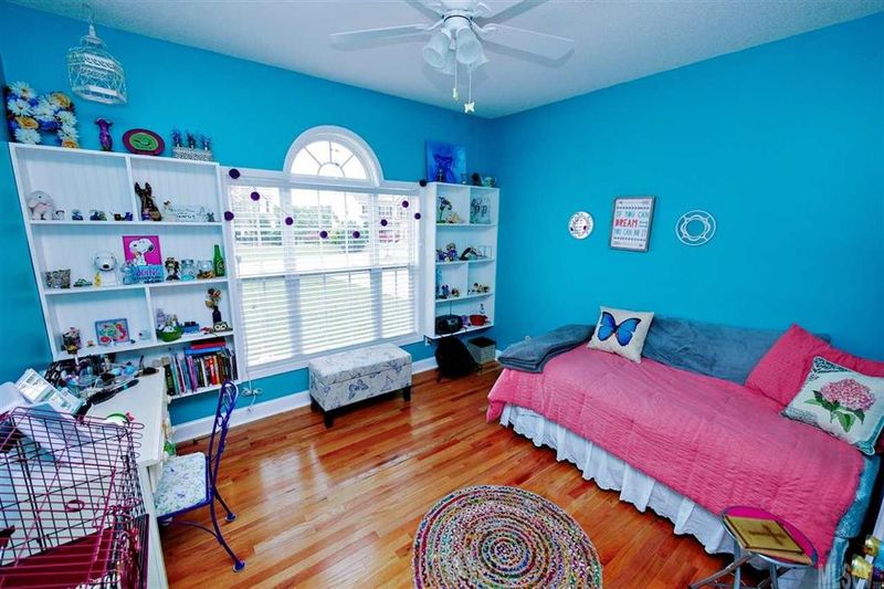 3216 48th Ave Ln NE, Hickory, NC 28601