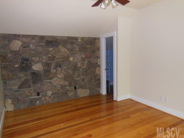 3550 Peyton Frye Rd, Newton, NC 28658