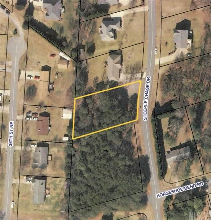 4385 Steeple Chase Dr #15, Hickory, NC 28601