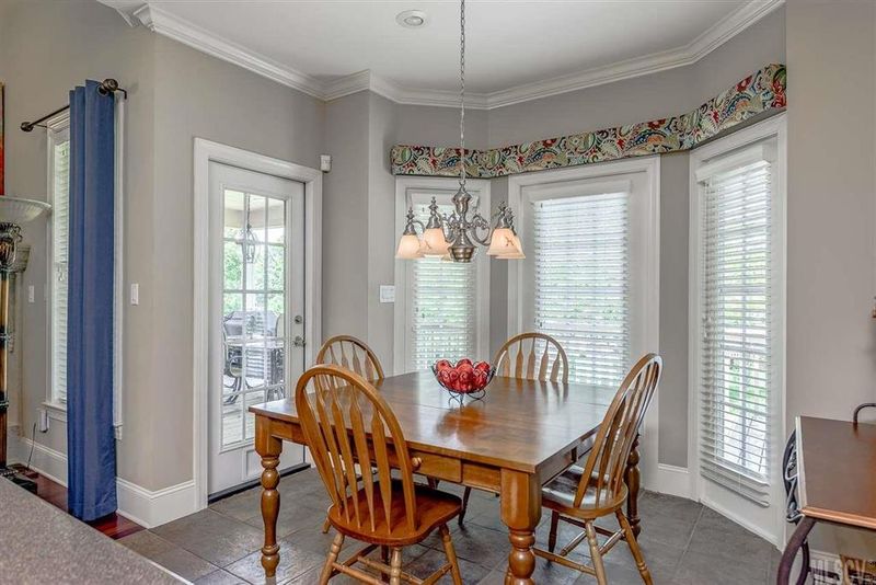 1102 Fox Chase Dr, Newton, NC 28658