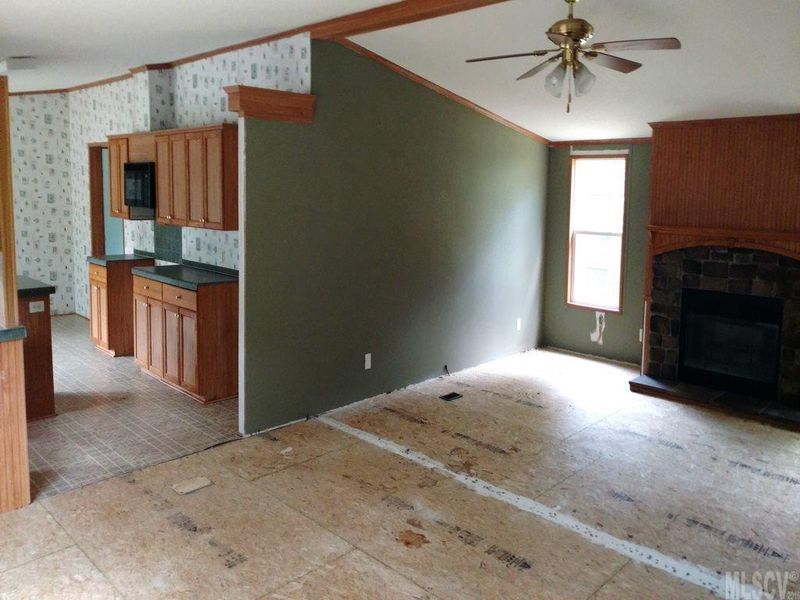 3814 Waderidge Trl, Iron Station, NC 28080