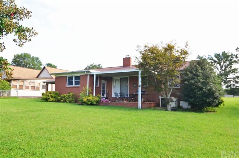 812 Boyd St E, Maiden, NC 28650